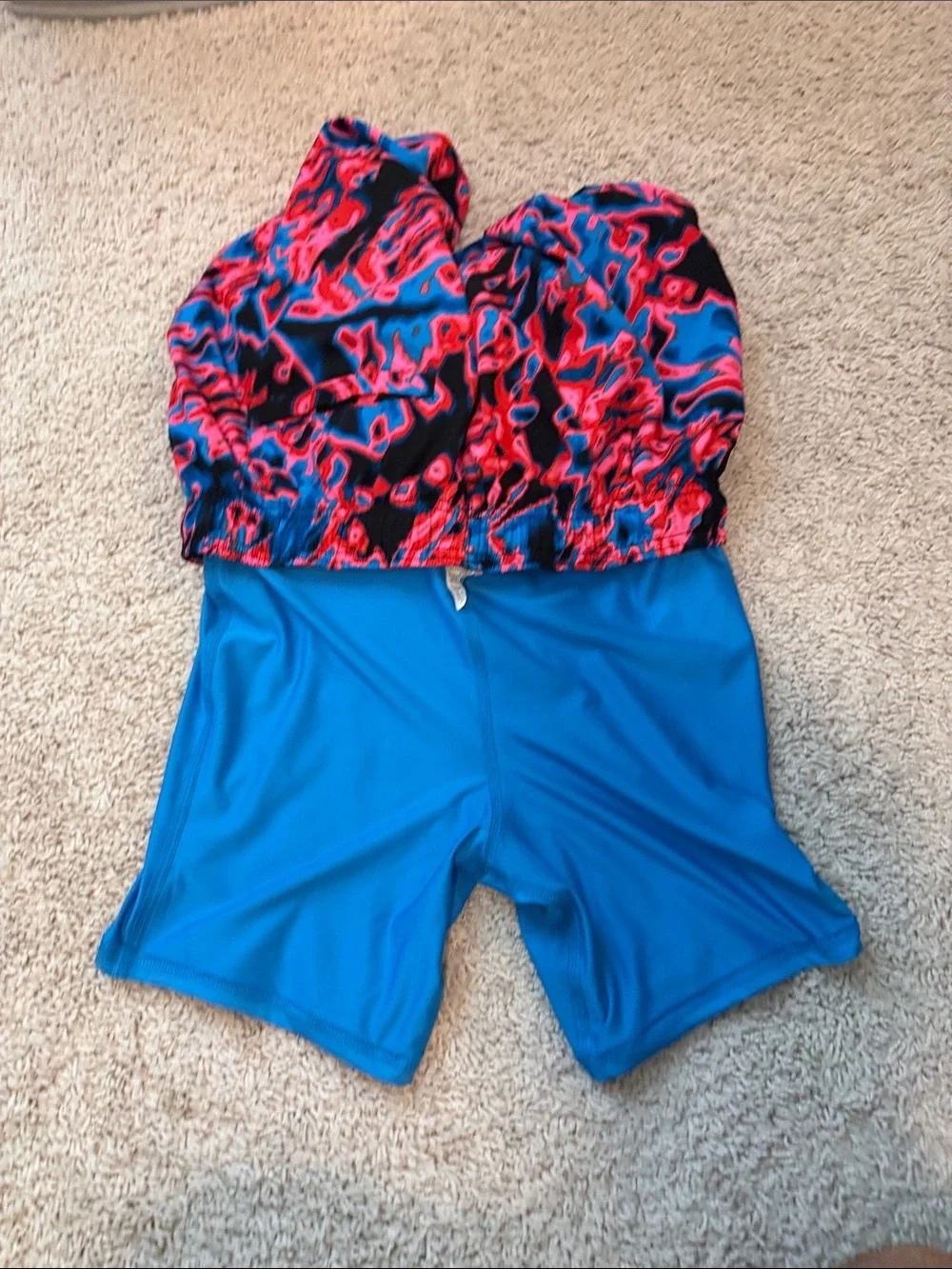 Under Armour Swim Trunks w/ boxer liner - Medium